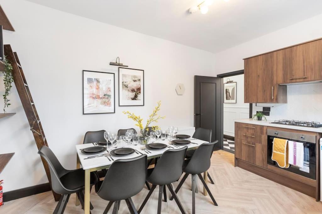 Trendy Mare Street 3 Bed Next Hackney Londra